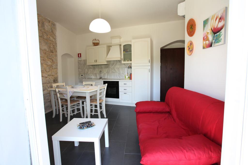 Reusia Holiday Home รากูซา ห้อง รูปภาพ